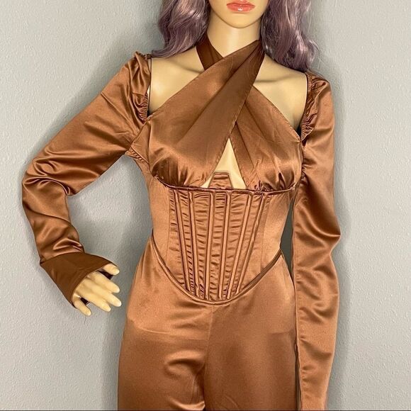 NWT Pretty Little Thing Chocolate Satin Corset Detail Cross Bust Jumpsuit Size 4 - Picture 3 of 16
